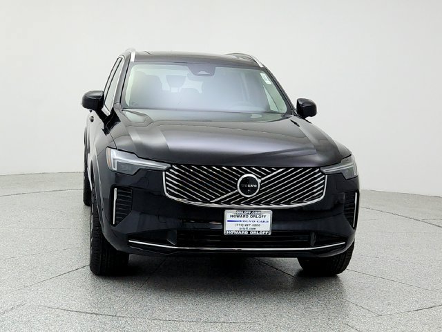 New 2026 Volvo XC90 B6 Plus w/ Protection Package Premier AWD/4WD image 2