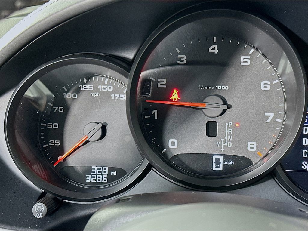 New 2025 Porsche 718 Boxster image 13