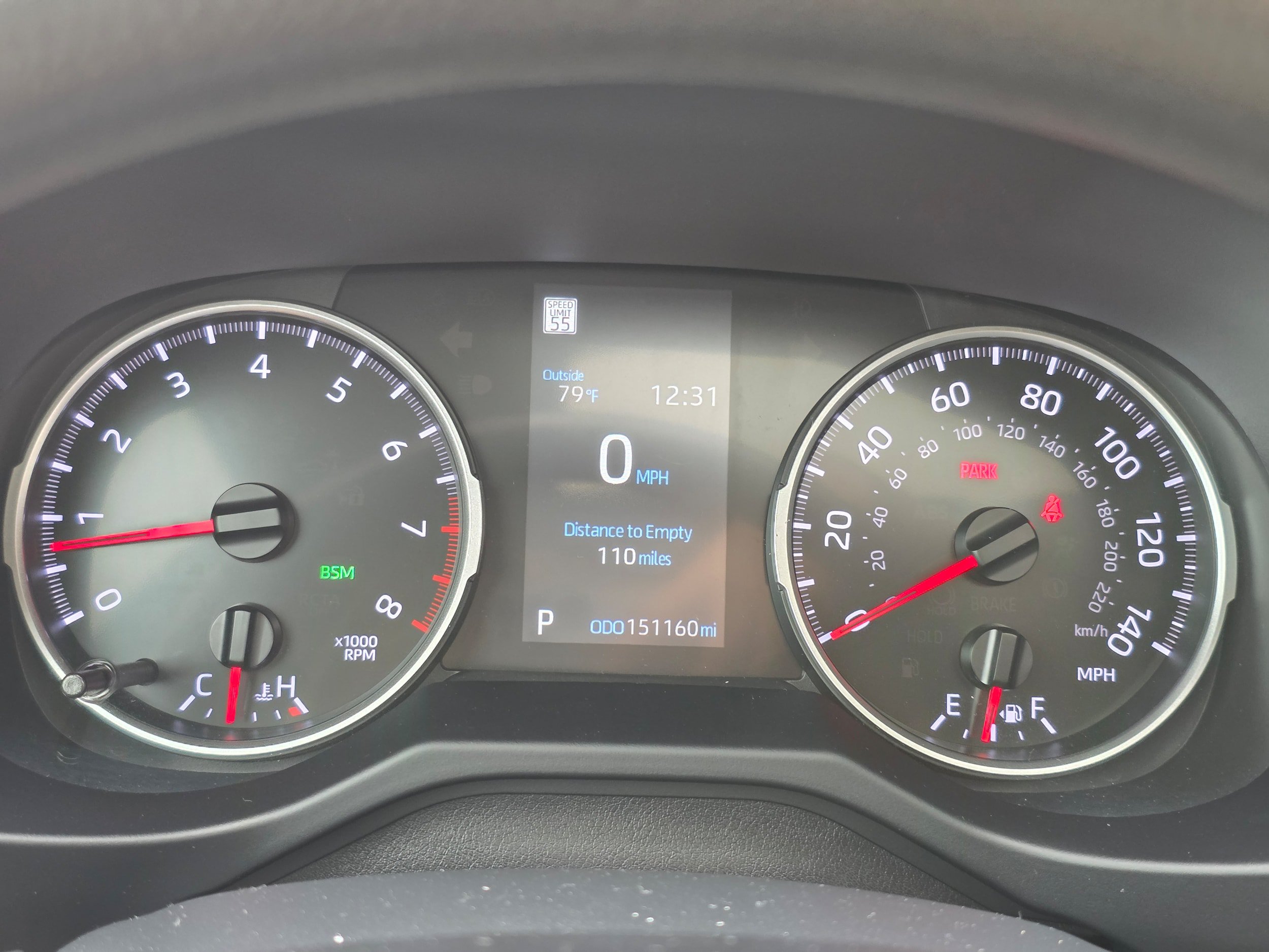 Used 2022 Toyota RAV4 XLE w/ Convenience Package FWD image 10