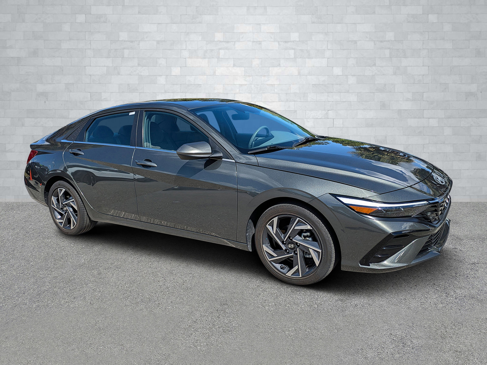 Used 2025 Hyundai Elantra SEL