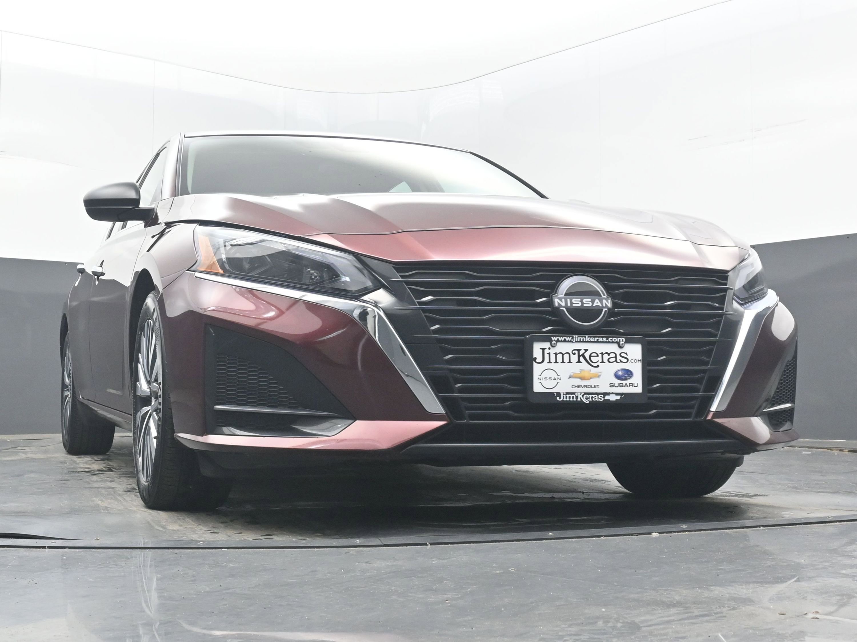 Used 2025 Nissan Altima 2.5 SV FWD image 21