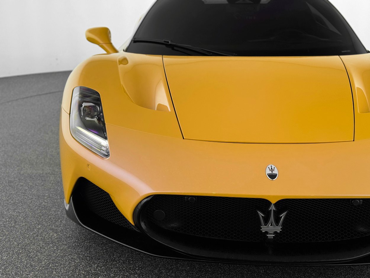 Used 2023 Maserati MC20 Spyder image 39