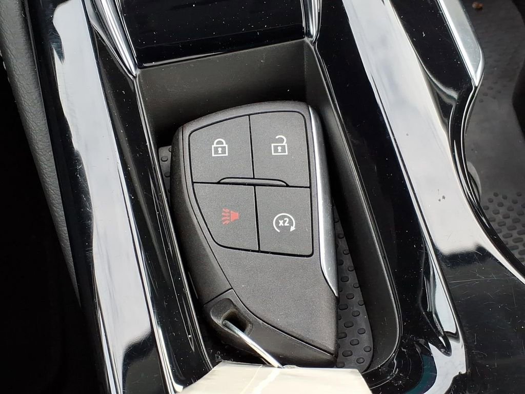 Certified 2025 Buick Envision Preferred image 24