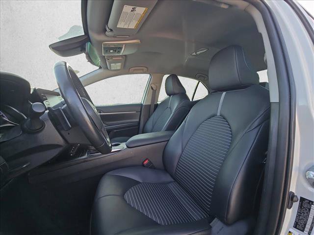 Used 2023 Toyota Camry SE FWD image 14