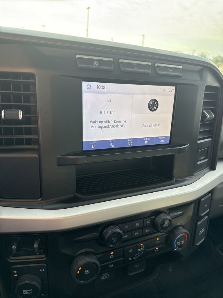 Used 2024 Ford F350 XLT image 13