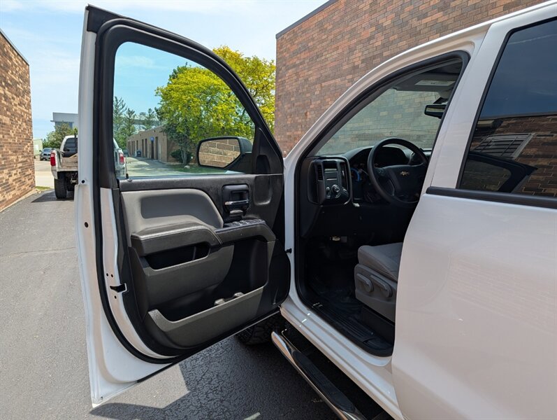 Used 2014 Chevrolet Silverado 1500 W/T w/ Trailering Package AWD/4WD image 14