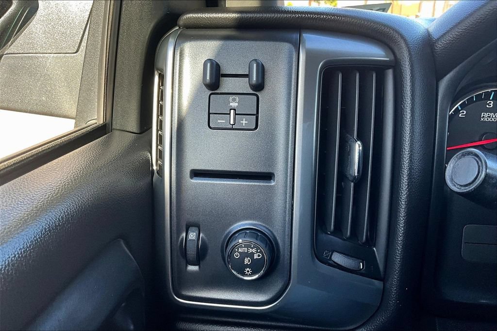 Used 2014 Chevrolet Silverado 1500 LT w/ All Star Edition RWD image 13