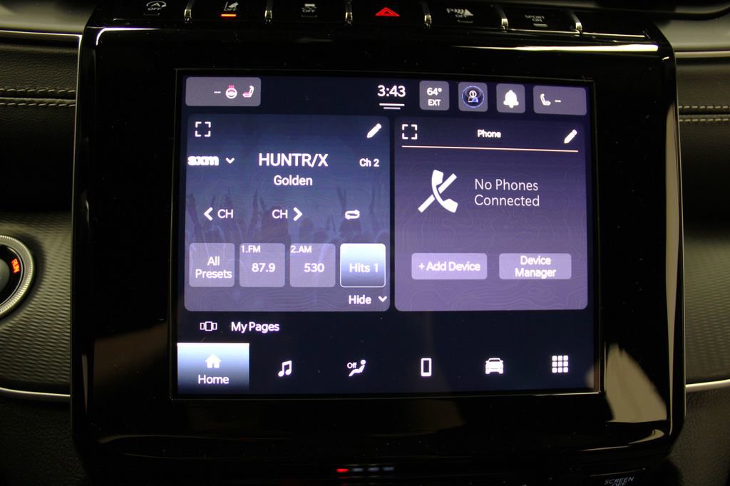 New 2025 Jeep Grand Cherokee Laredo X w/ Luxury Tech Group I image 14