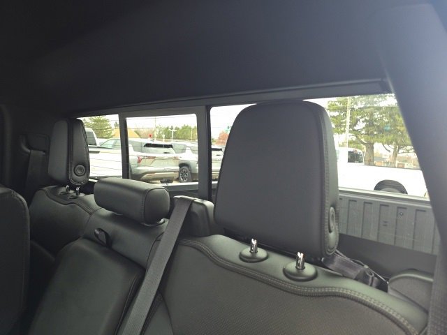 Used 2024 Chevrolet Silverado 1500 High Country image 13