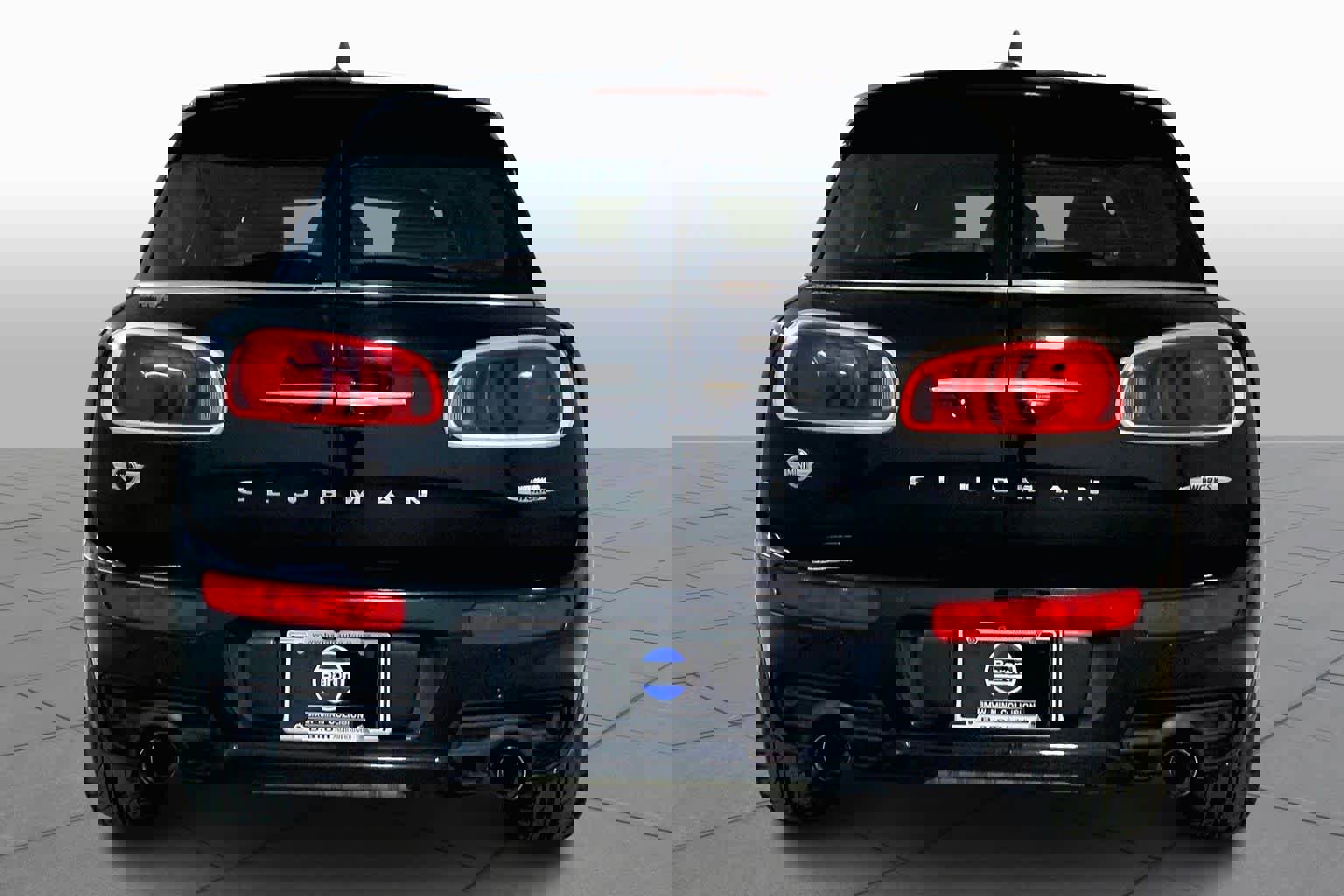 Used 2017 MINI Cooper Clubman John Cooper Works image 4