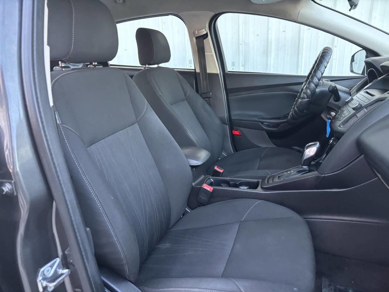 Used 2015 Ford Focus SE image 15