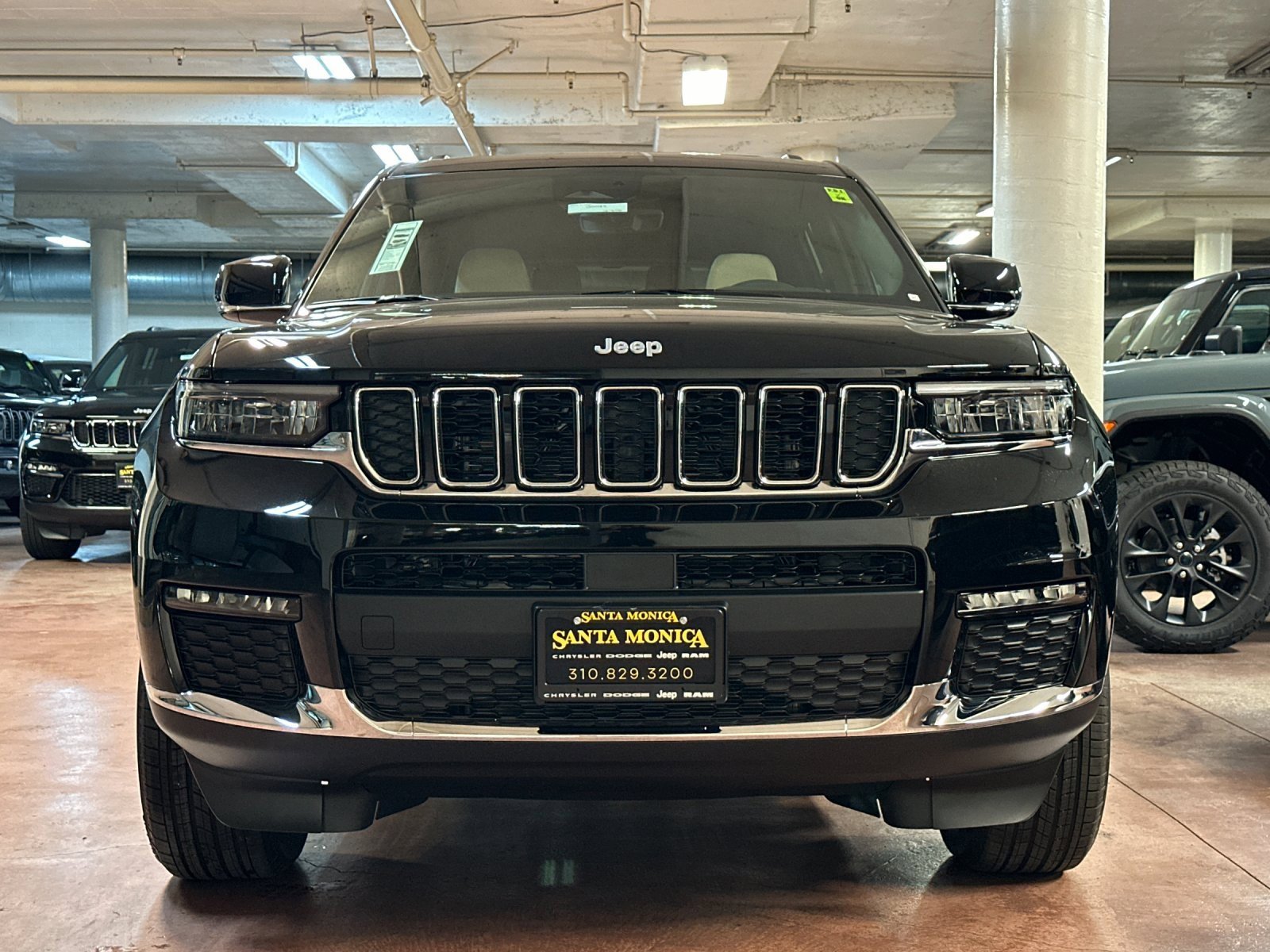 New 2025 Jeep Grand Cherokee L Limited image 8