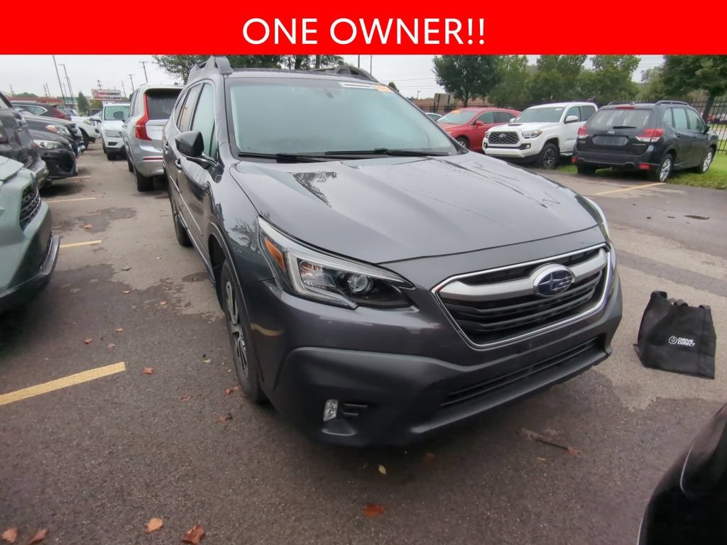 Used 2022 Subaru Outback Premium AWD/4WD image 3