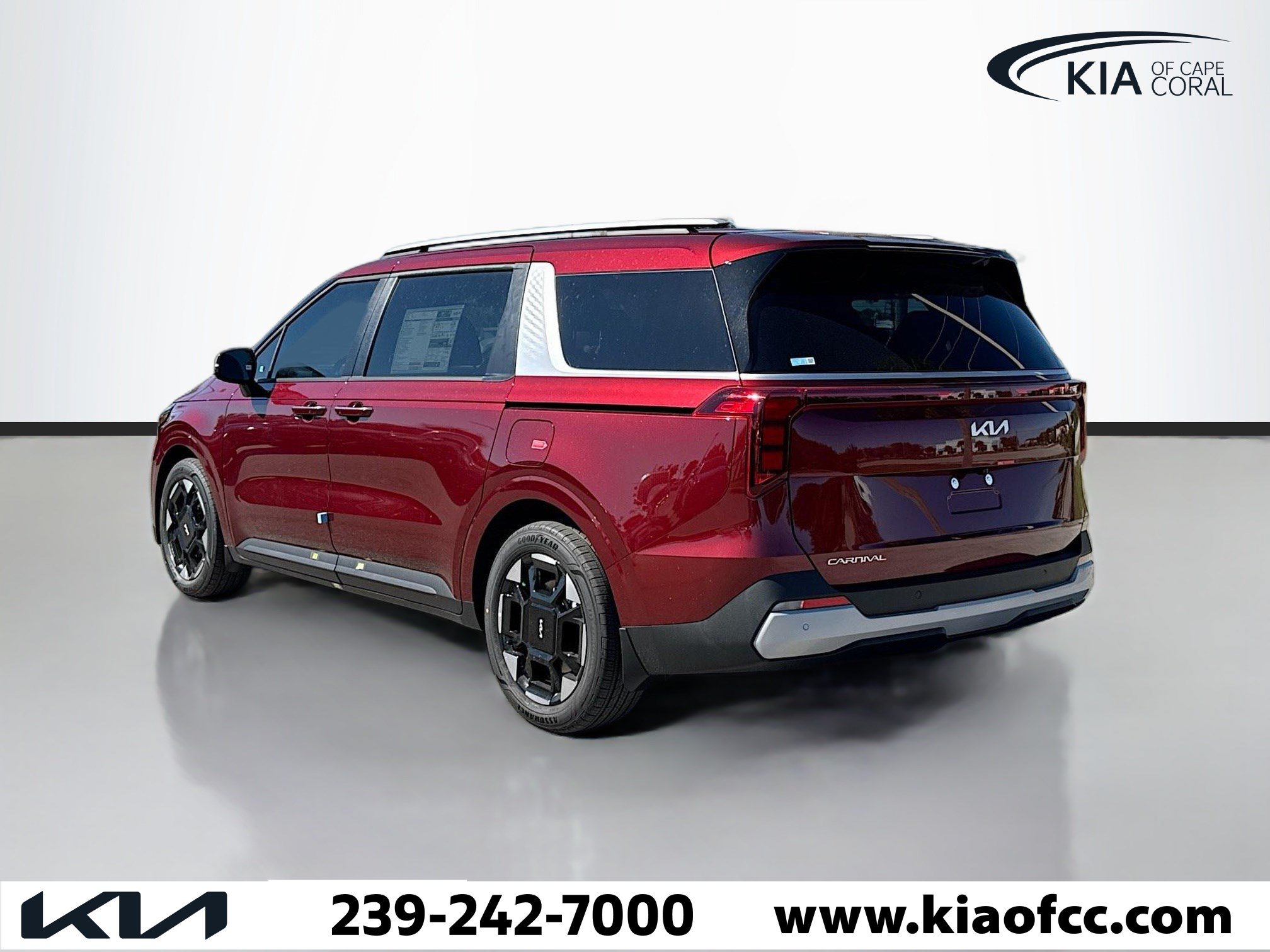 New 2026 Kia Carnival EX FWD image 3