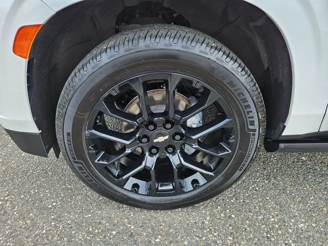 Used 2023 Chevrolet Tahoe High Country AWD/4WD image 10