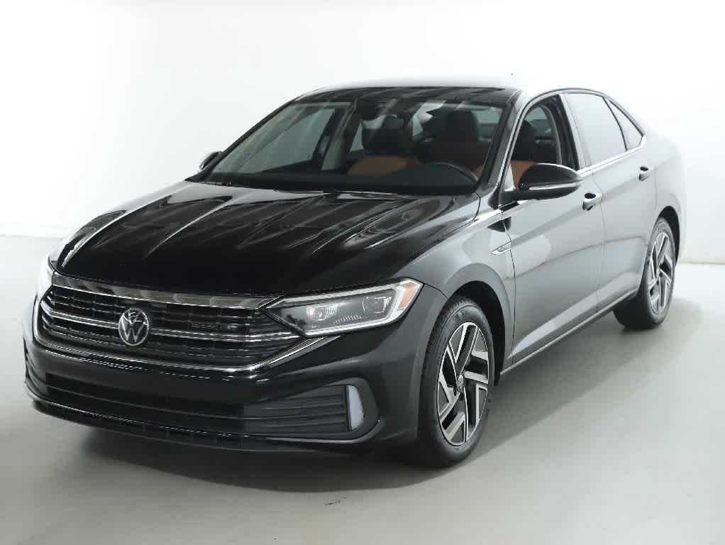 Certified 2024 Volkswagen Jetta SEL FWD image 1