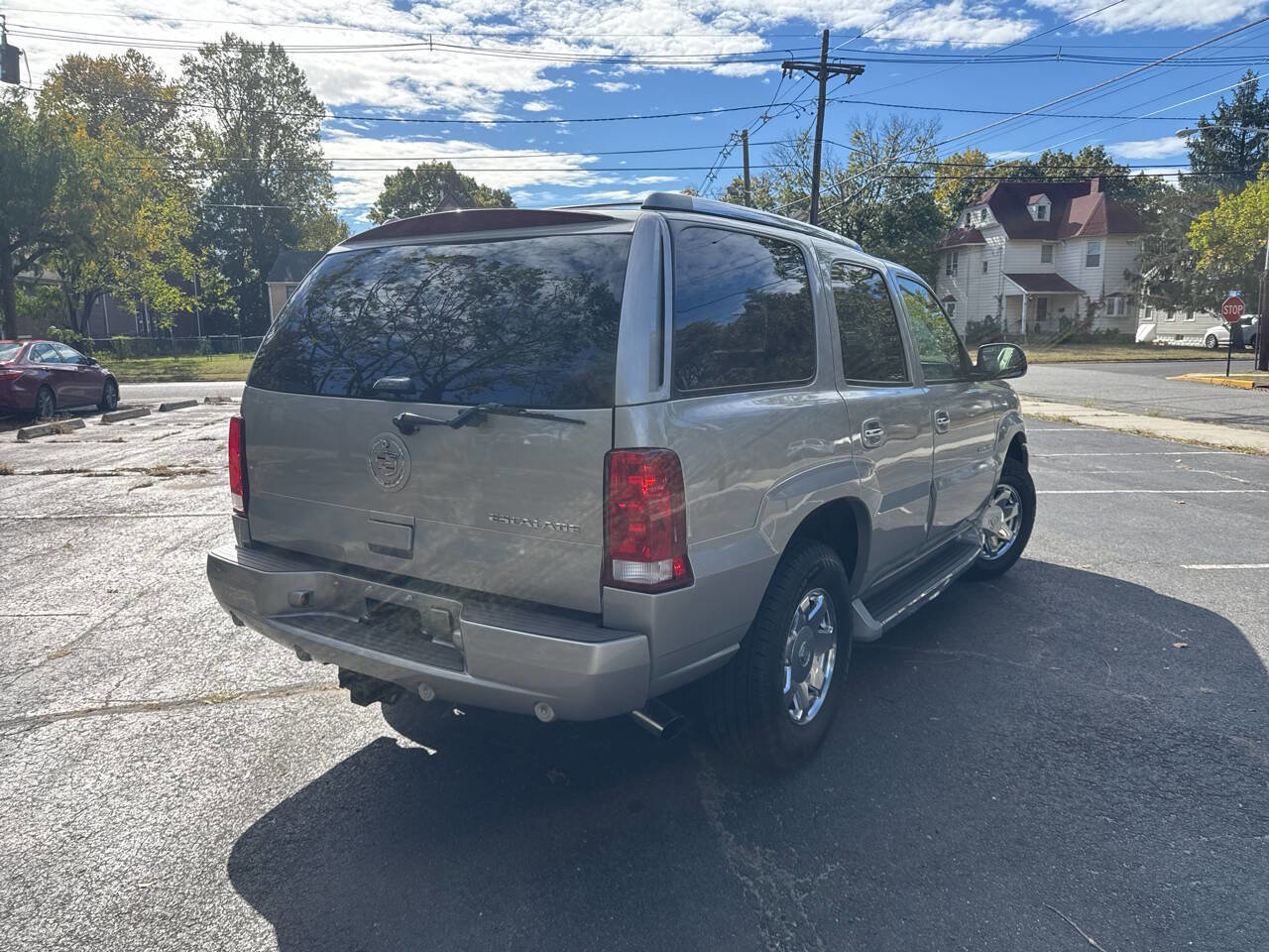 Used 2006 Cadillac Escalade AWD image 3
