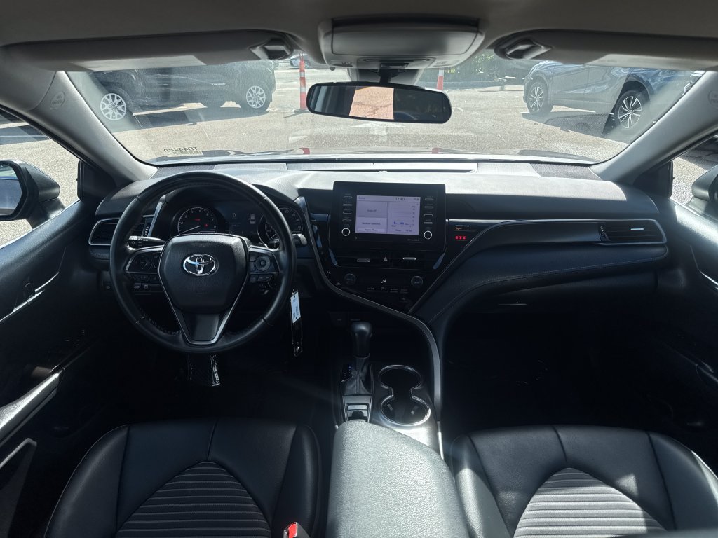 Used 2021 Toyota Camry SE AWD/4WD image 10