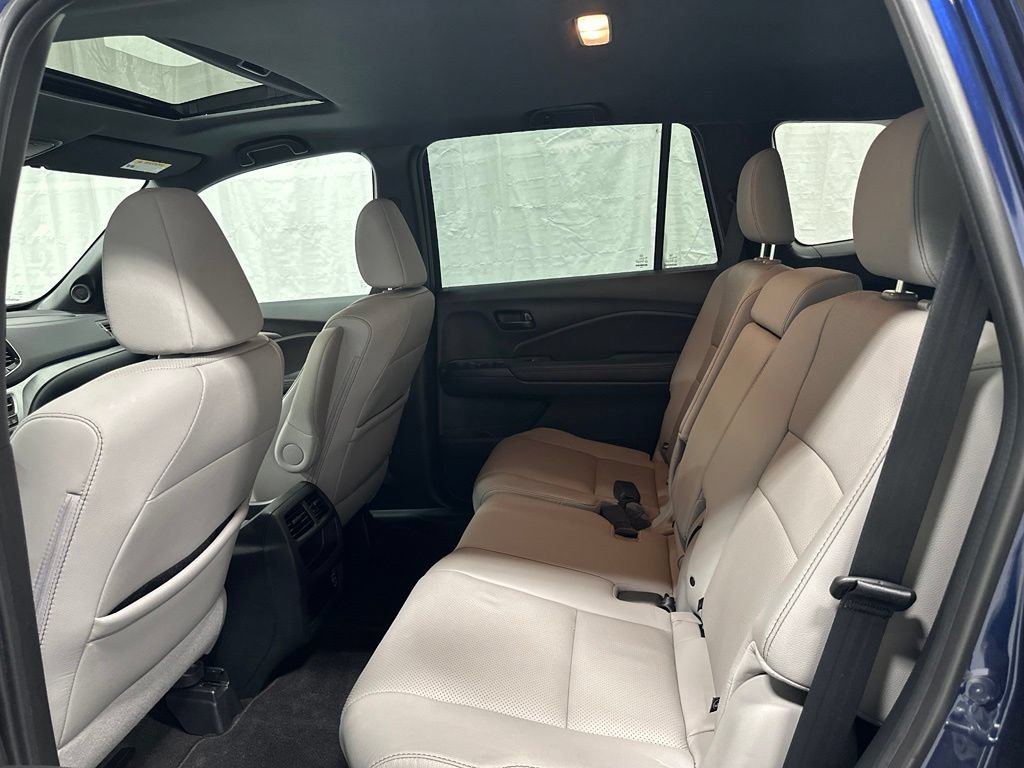 Used 2023 Honda Passport EX-L image 46