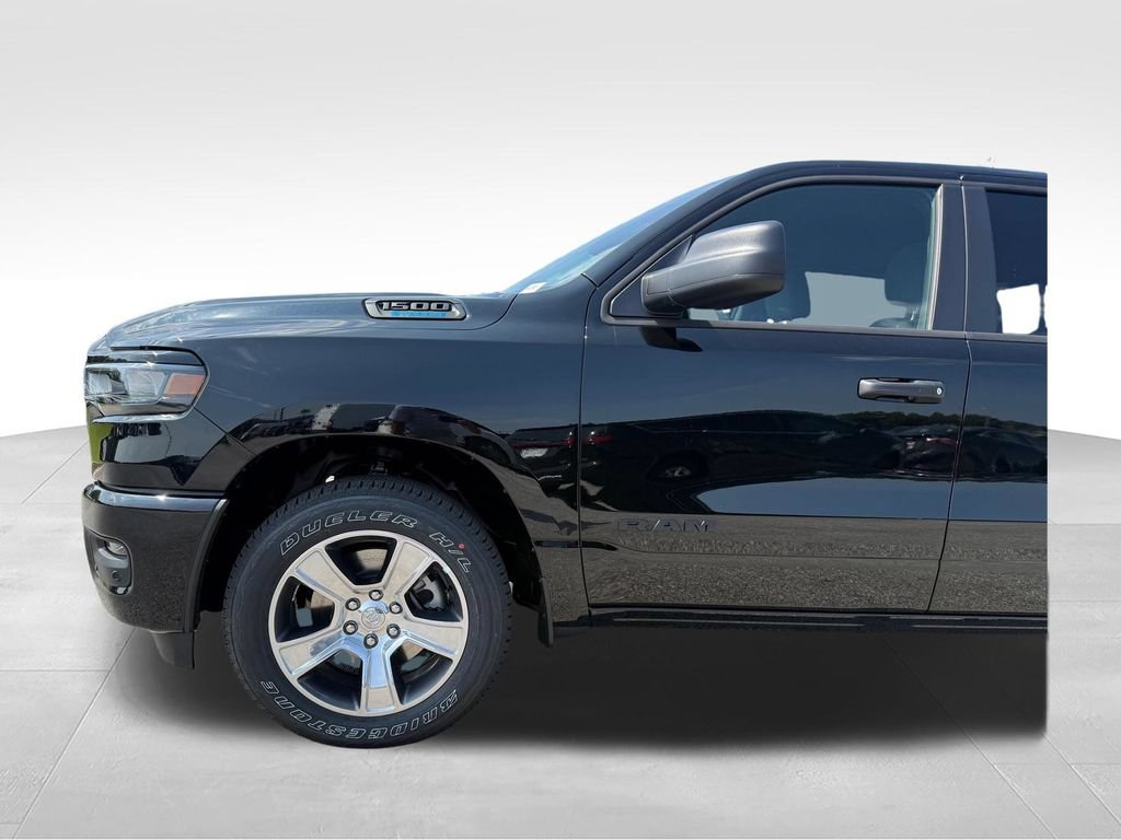 New 2026 RAM 1500 Express RWD image 24