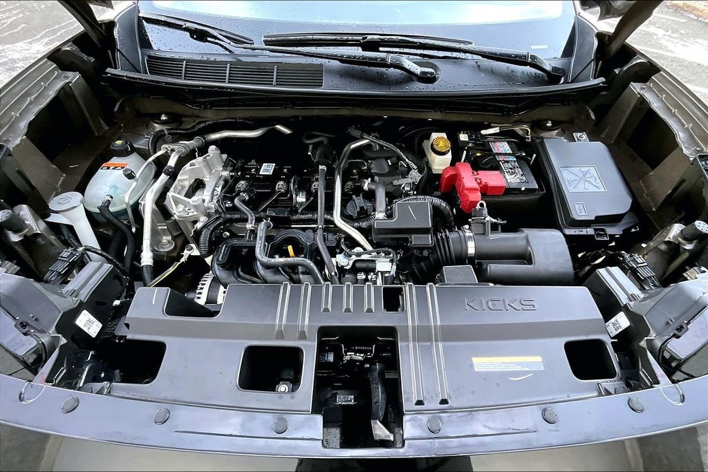New 2026 Nissan Kicks SR w/ Cold Weather Package image 11