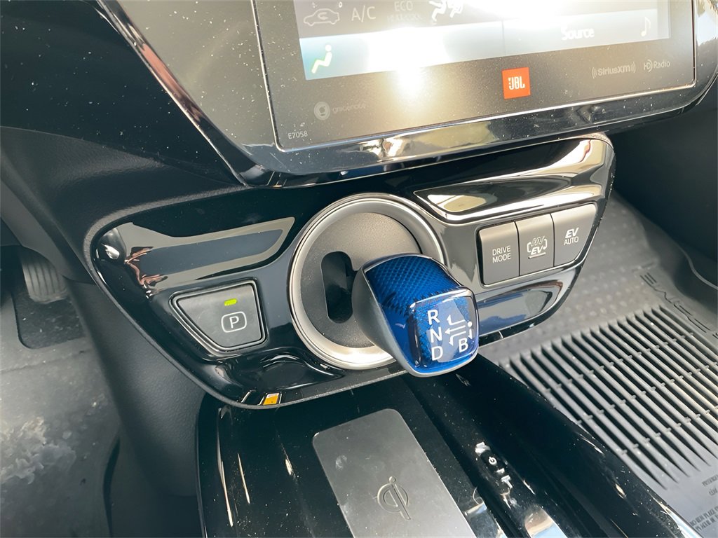 Used 2022 Toyota Prius Prime Limited image 23