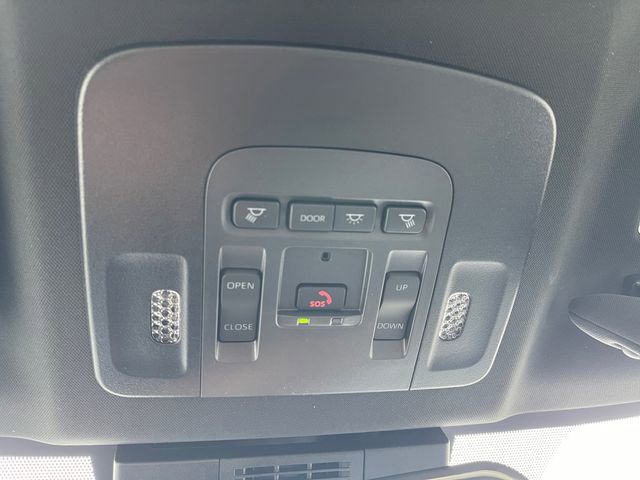New 2026 Toyota Camry SE FWD image 25