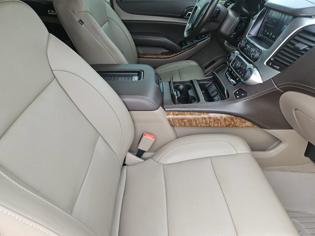 Used 2020 Chevrolet Tahoe Premier AWD/4WD image 15