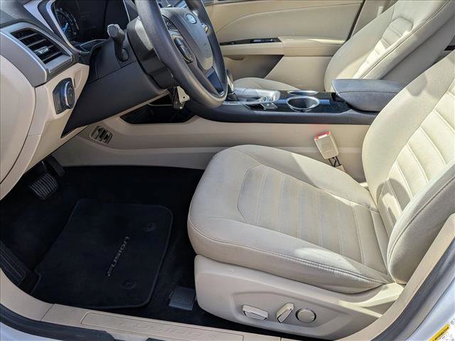 Used 2013 Ford Fusion SE image 14