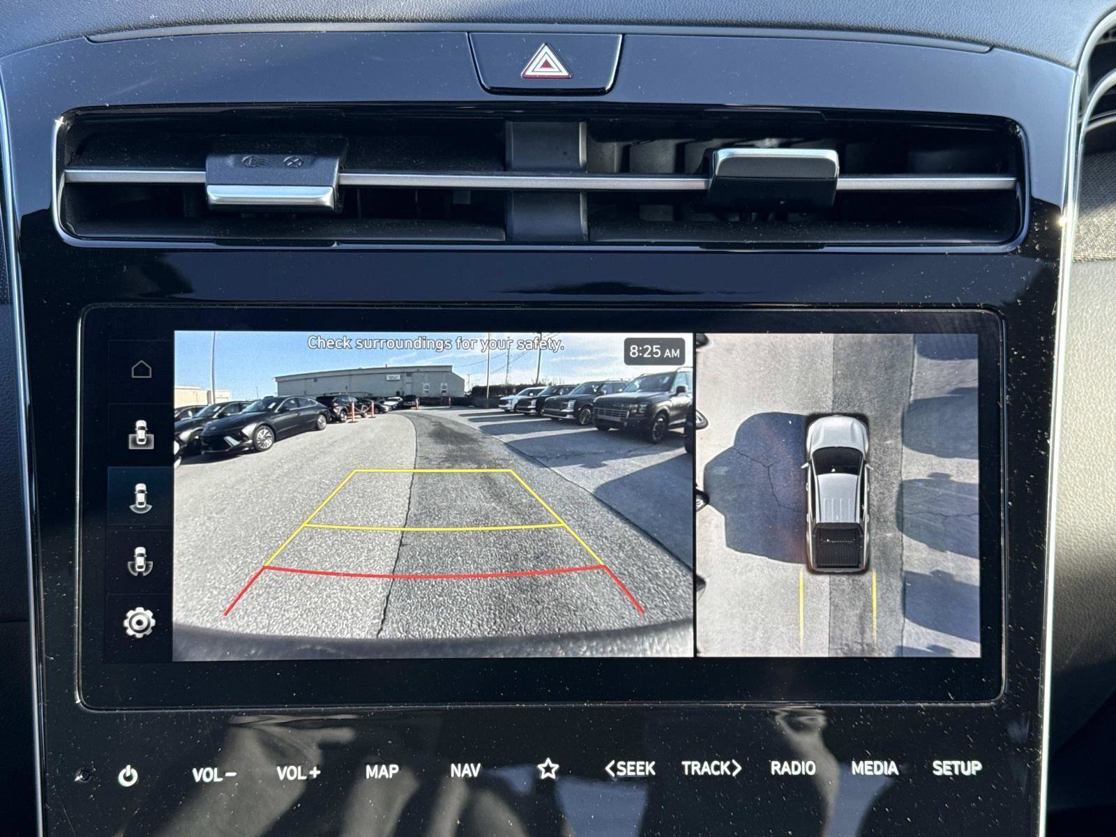 Certified 2023 Hyundai Santa Cruz Limited image 6