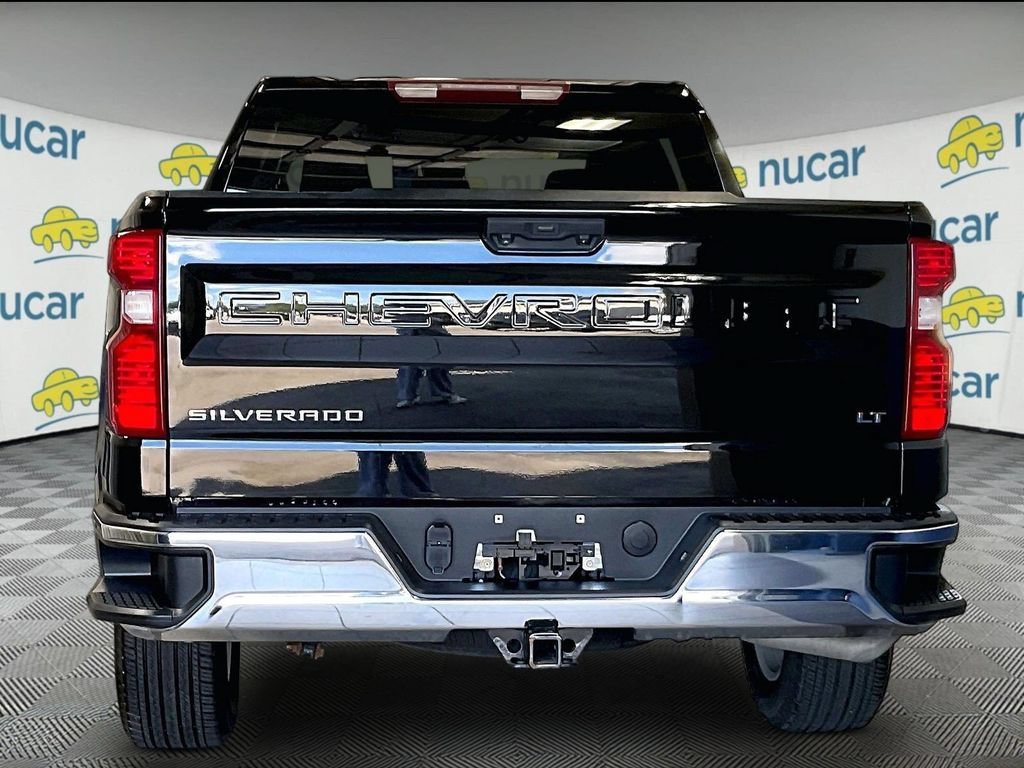 Used 2023 Chevrolet Silverado 1500 LT AWD/4WD image 3