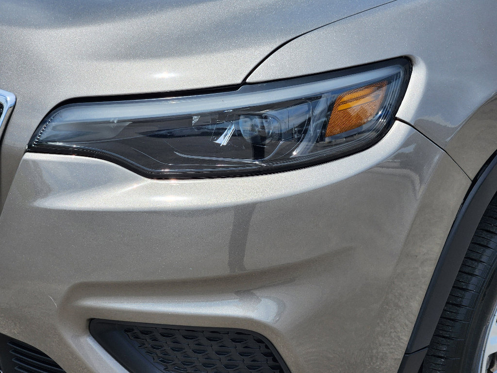 Used 2021 Jeep Cherokee Latitude image 7