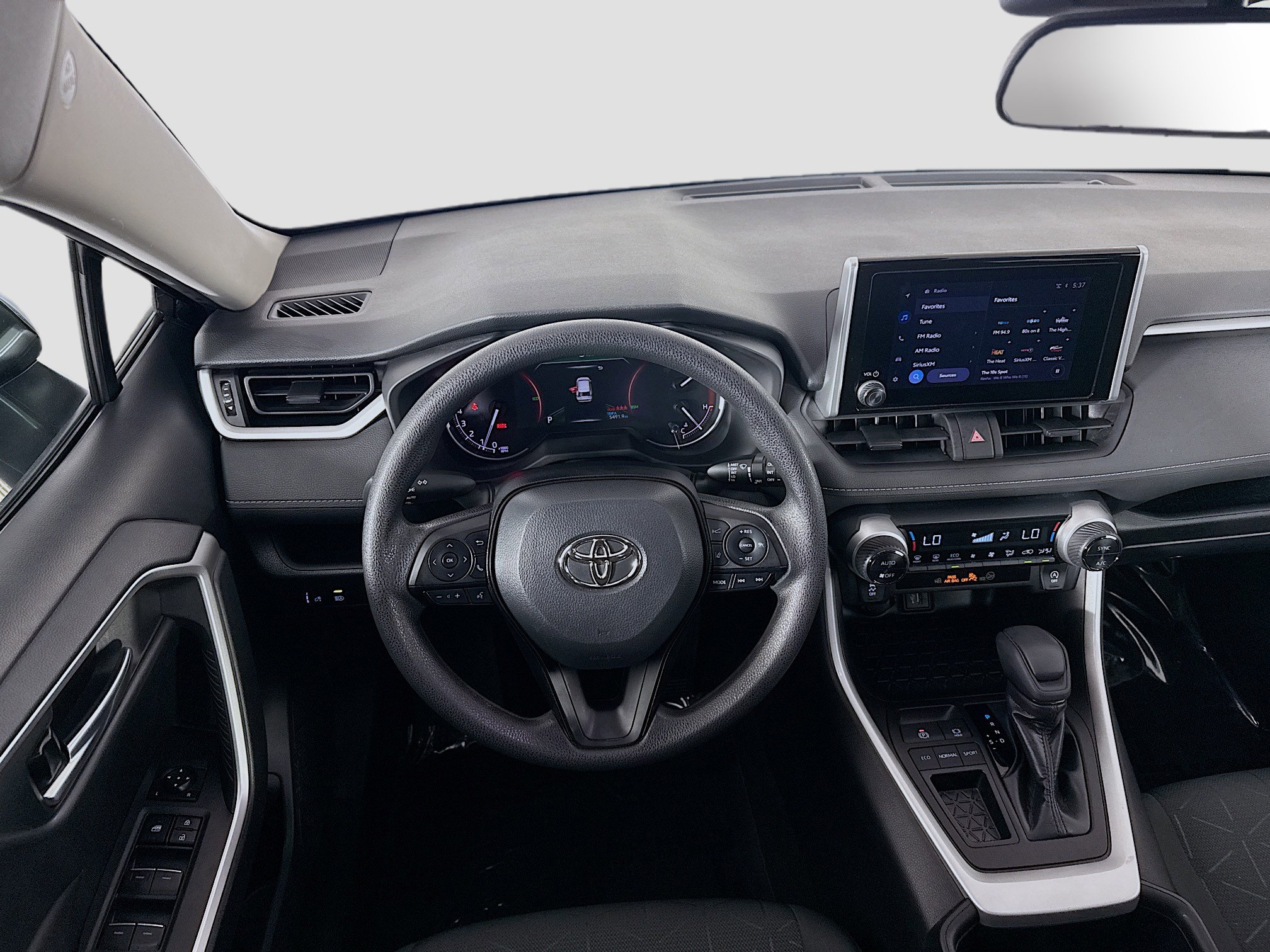 Used 2023 Toyota RAV4 XLE w/ Convenience Package image 17