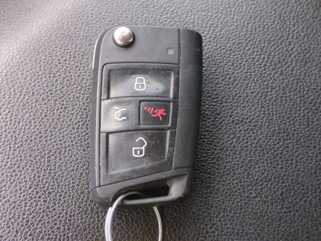 Used 2024 Volkswagen Jetta S FWD image 29