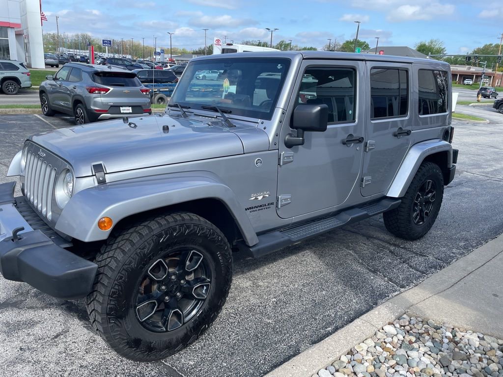 Certified 2017 Jeep Wrangler Unlimited Sahara AWD/4WD image 2
