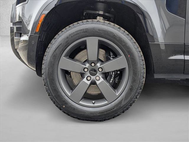 New 2026 Land Rover Defender 130 V8 image 11