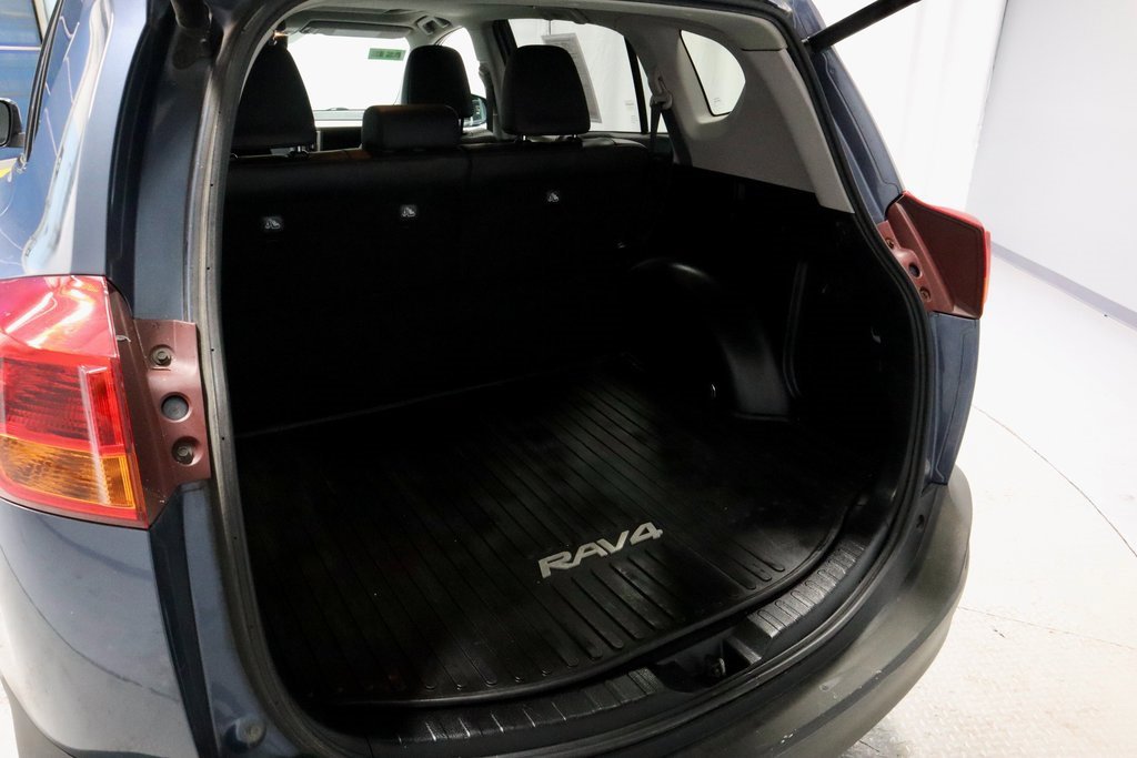 Used 2014 Toyota RAV4 Limited image 13