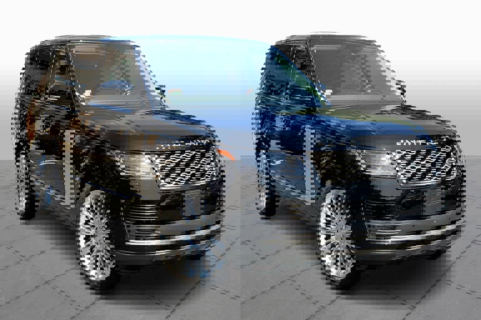 Used 2019 Land Rover Range Rover Supercharged image 2