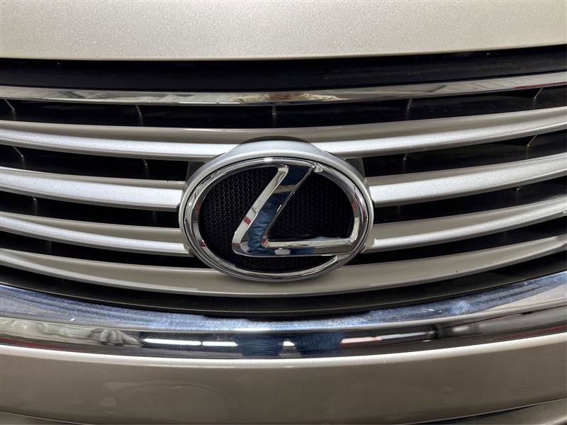 Used 2011 Lexus ES 350 image 25