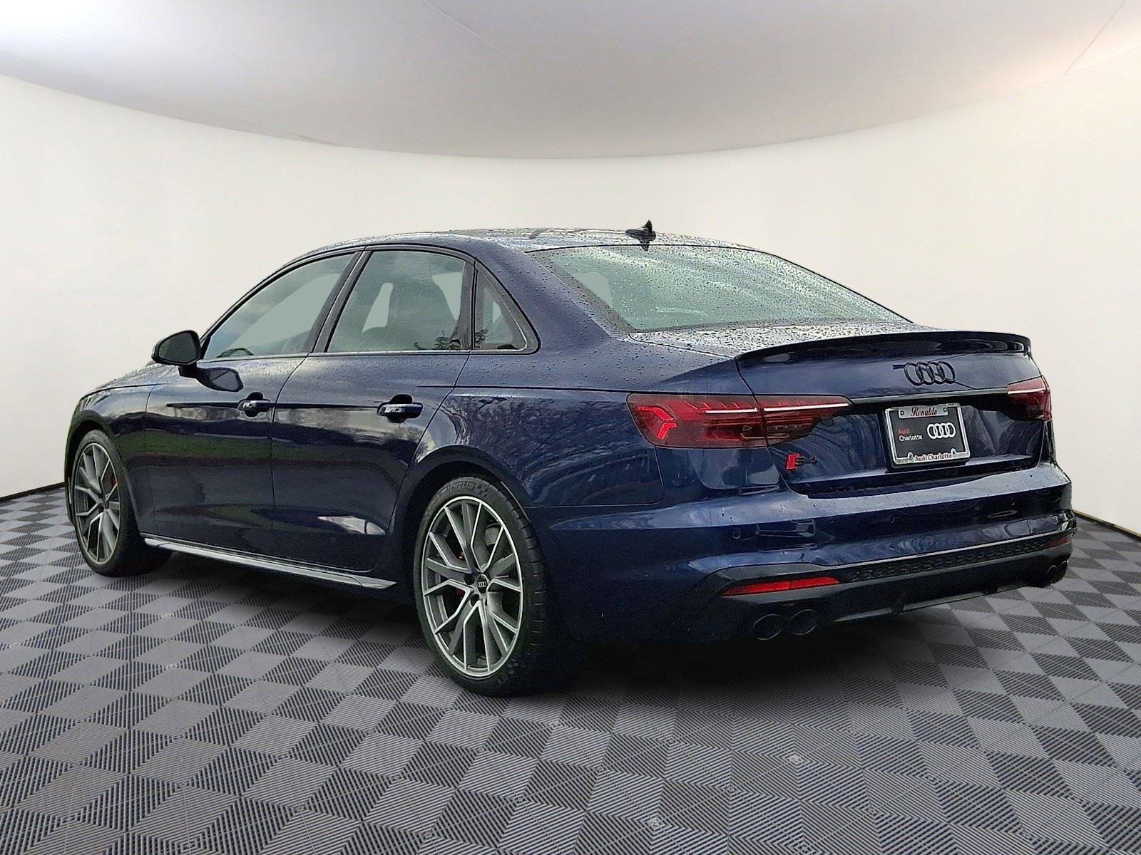 Used 2023 Audi S4 Premium Plus w/ Premium Plus Package image 4