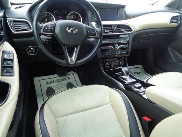 Used 2019 INFINITI QX30 image 22