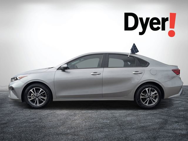 Used 2024 Kia Forte LXS w/ LXS Technology Package image 7