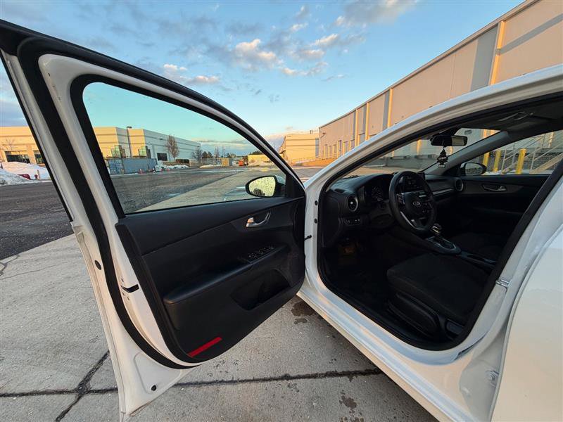 Used 2019 Kia Forte LXS image 7