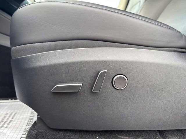 Used 2023 Tesla Model Y Long Range image 15