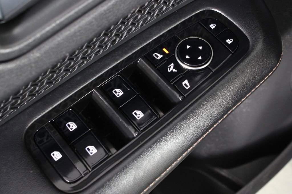 Certified 2023 Nissan Ariya AWD image 22