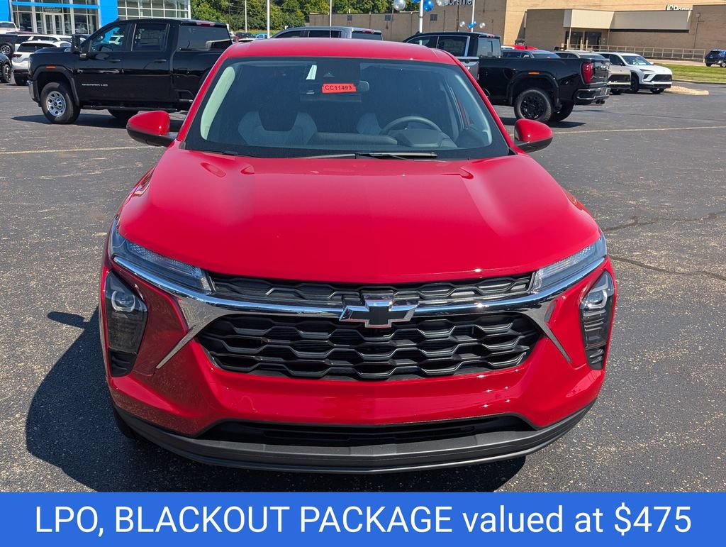 New 2026 Chevrolet Trax LS w/ LS Convenience Package FWD image 2
