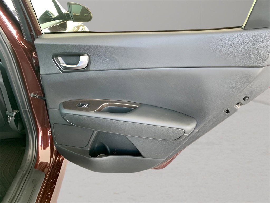 Used 2018 Kia Optima EX w/ Premium Package image 23