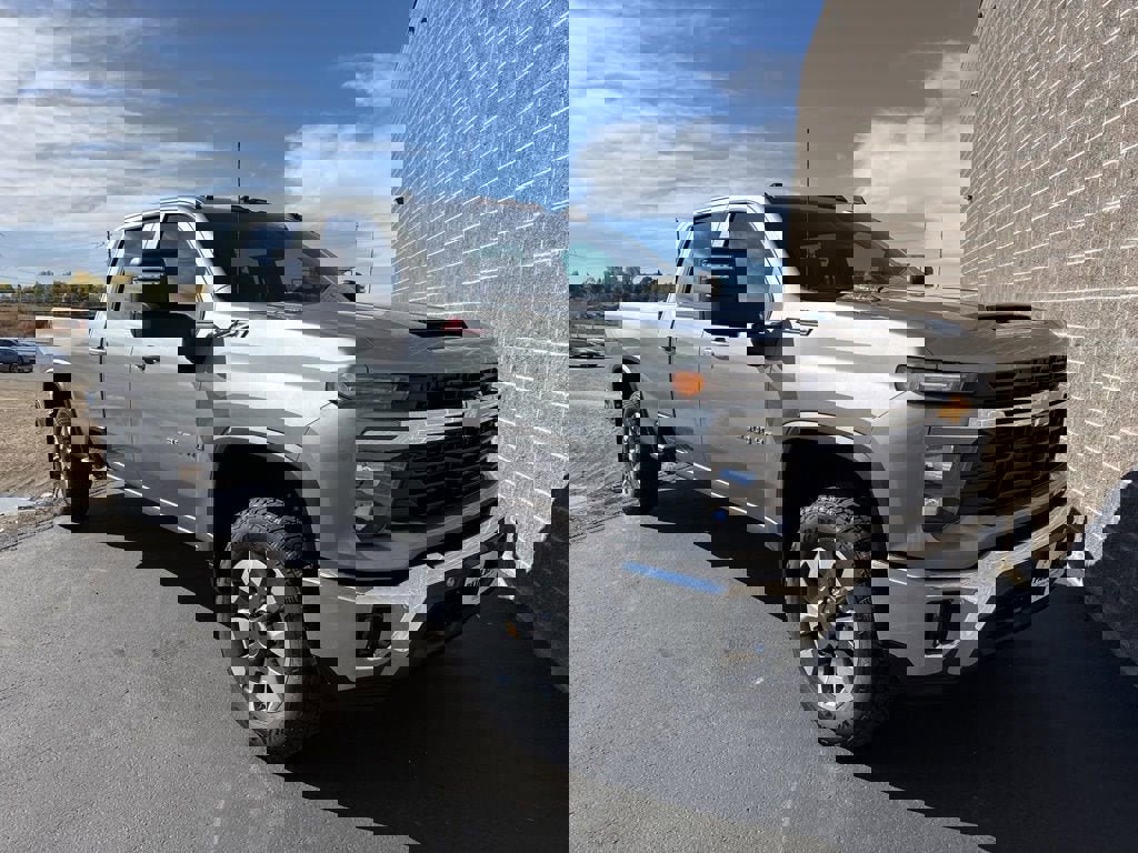 New 2026 Chevrolet Silverado 3500 LT w/ All Star Edition image 3