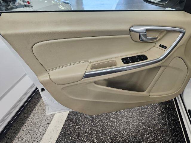 Used 2015 Volvo S60 T5 Premier Plus AWD/4WD image 26