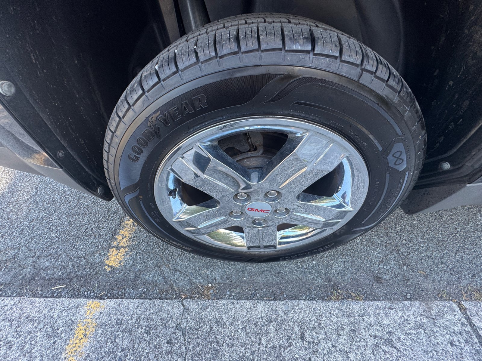 Used 2012 GMC Terrain SLT FWD image 32
